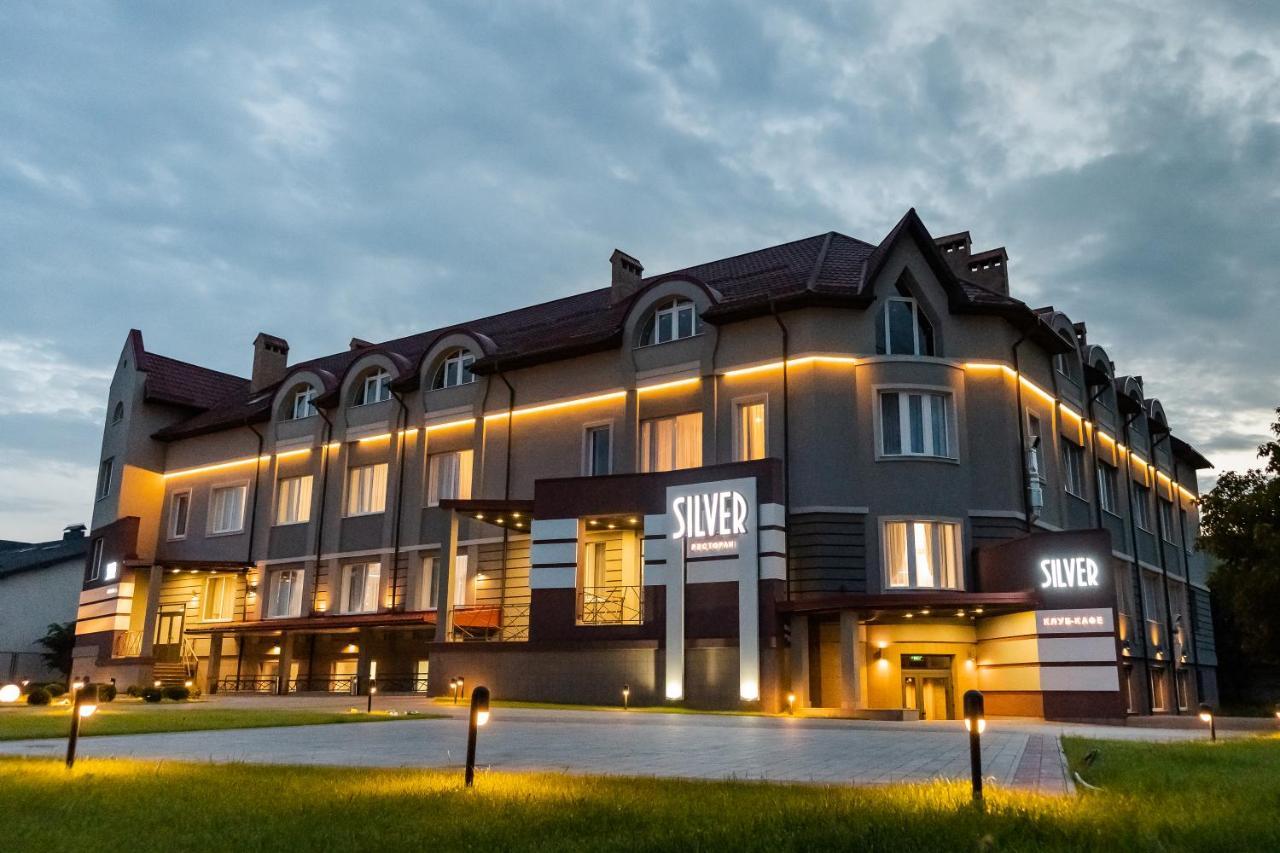 Готельно-Рестораний Комплекс Silver Ivano-Frankivsk Ngoại thất bức ảnh